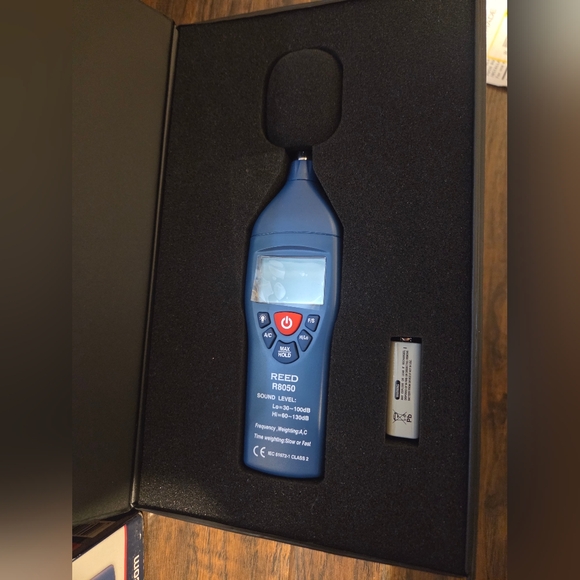 Reed Instruments R8050 Type 2 Sound Level Meter - Picture 3 of 5
